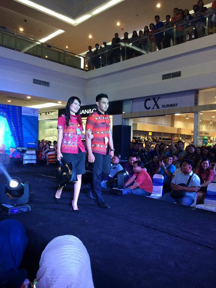 20fashionShow.jpg